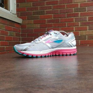 Women's Brooks Running Shoe Ghost Size 12